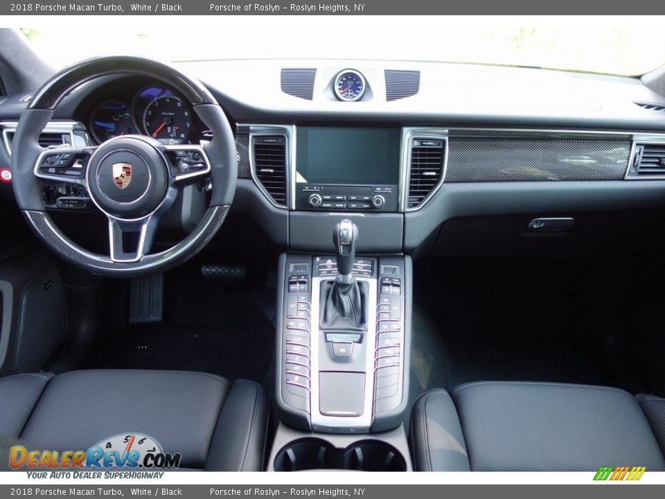 2018 Porsche Macan Turbo White / Black Photo #14