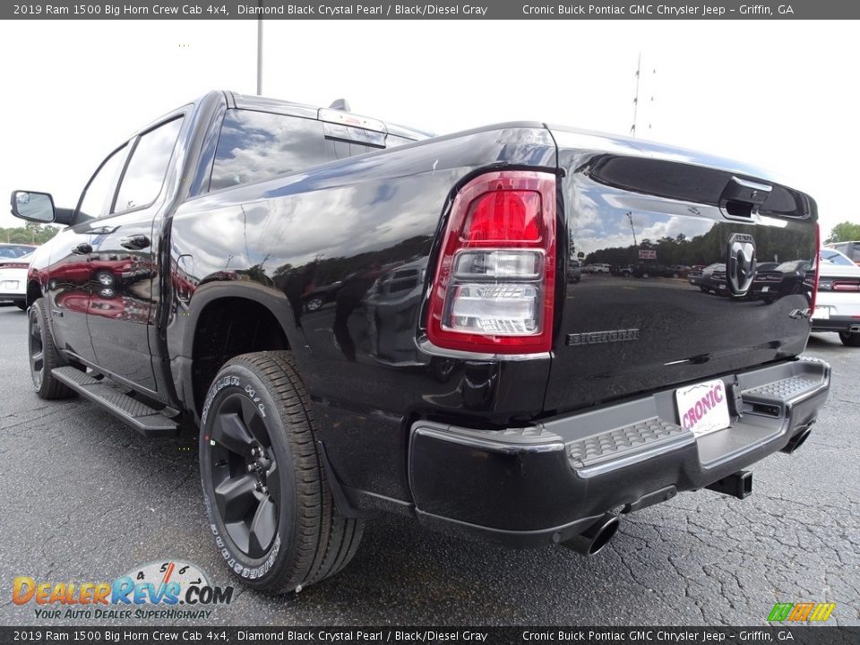 2019 Ram 1500 Big Horn Crew Cab 4x4 Diamond Black Crystal Pearl / Black/Diesel Gray Photo #14