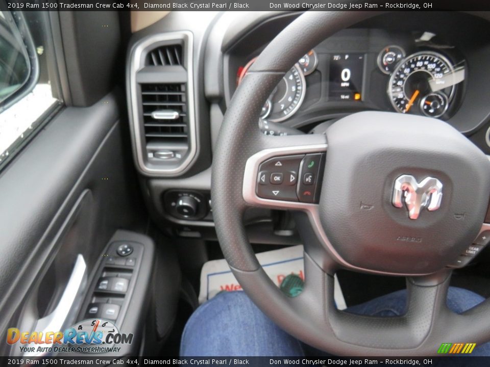 2019 Ram 1500 Tradesman Crew Cab 4x4 Diamond Black Crystal Pearl / Black Photo #27