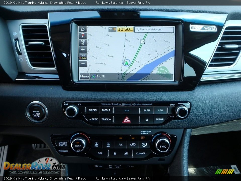 Navigation of 2019 Kia Niro Touring Hybrid Photo #18