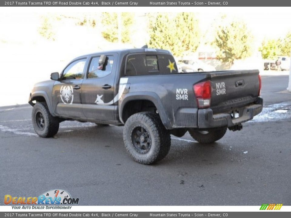 2017 Toyota Tacoma TRD Off Road Double Cab 4x4 Black / Cement Gray Photo #4