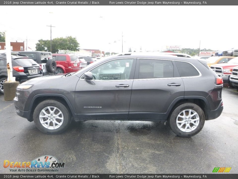2016 Jeep Cherokee Latitude 4x4 Granite Crystal Metallic / Black Photo #2