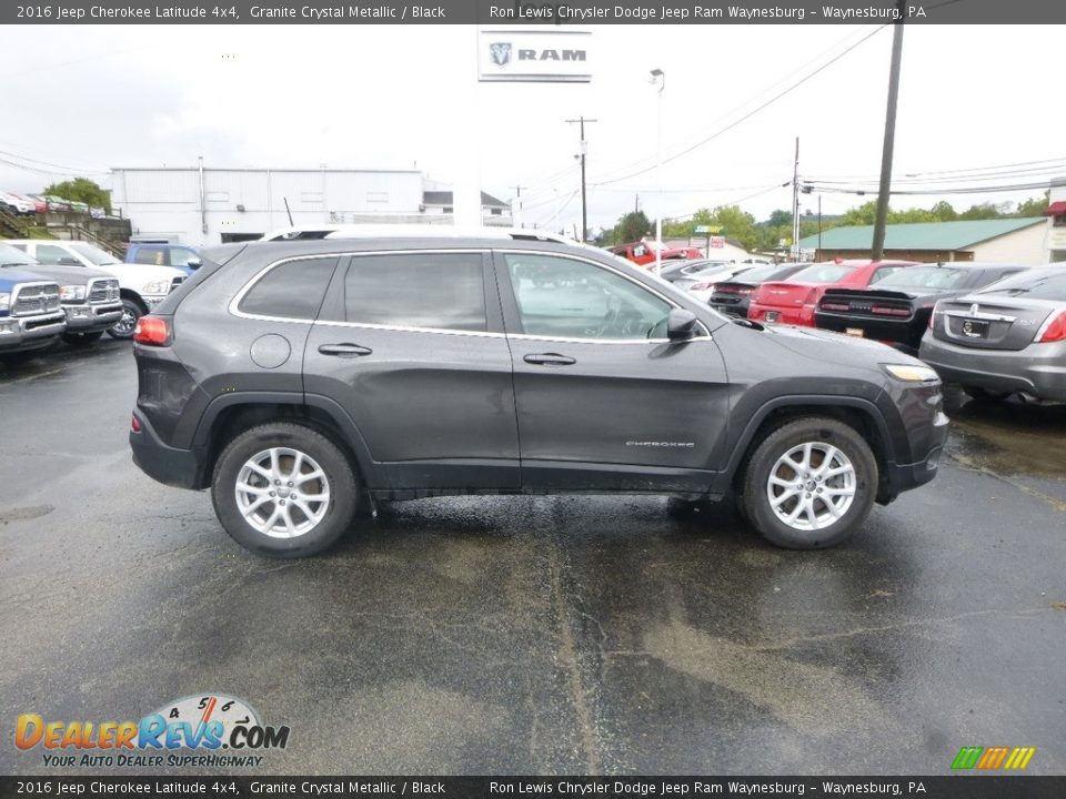 2016 Jeep Cherokee Latitude 4x4 Granite Crystal Metallic / Black Photo #6
