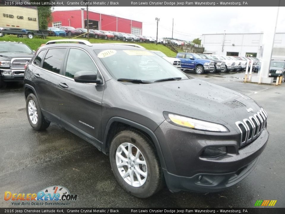 2016 Jeep Cherokee Latitude 4x4 Granite Crystal Metallic / Black Photo #7