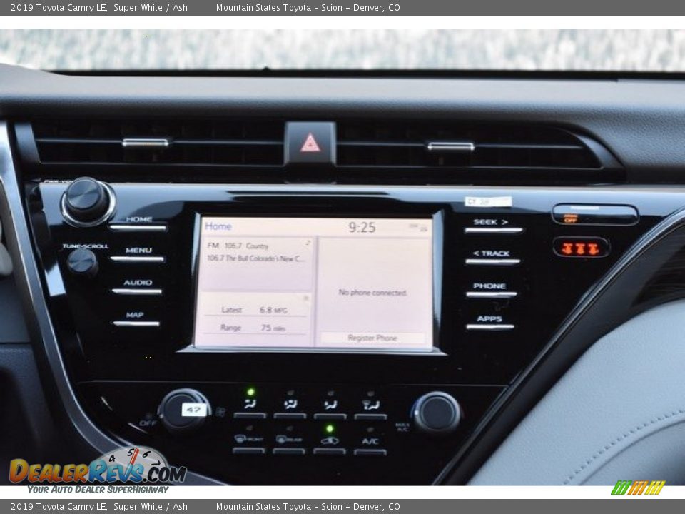 2019 Toyota Camry LE Super White / Ash Photo #10