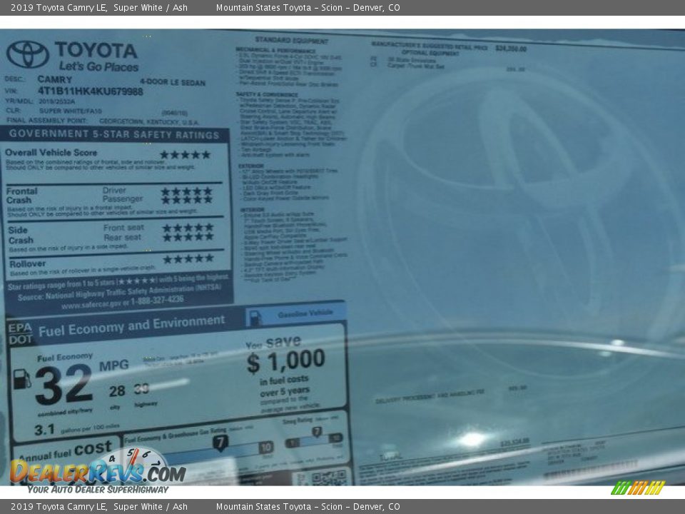 2019 Toyota Camry LE Super White / Ash Photo #36