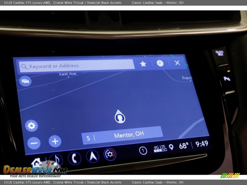 2018 Cadillac XTS Luxury AWD Crystal White Tricoat / Shale/Jet Black Accents Photo #13