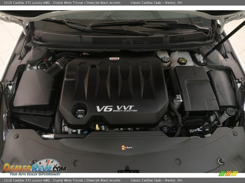 2018 Cadillac XTS Luxury AWD Crystal White Tricoat / Shale/Jet Black Accents Photo #26