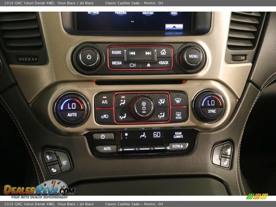 2016 GMC Yukon Denali 4WD Onyx Black / Jet Black Photo #17
