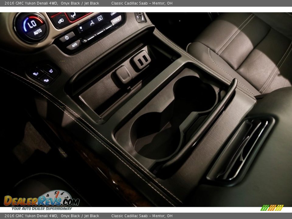 2016 GMC Yukon Denali 4WD Onyx Black / Jet Black Photo #19