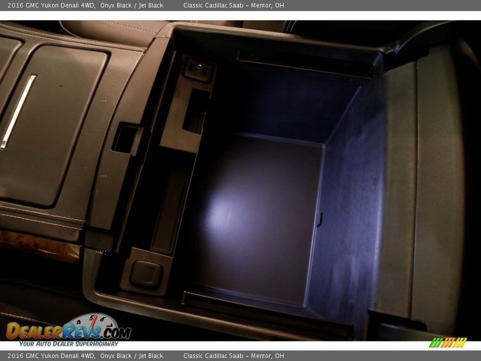 2016 GMC Yukon Denali 4WD Onyx Black / Jet Black Photo #22