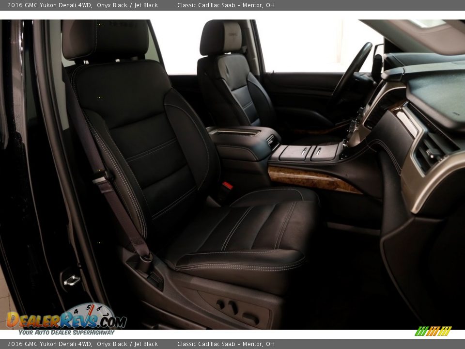 2016 GMC Yukon Denali 4WD Onyx Black / Jet Black Photo #23