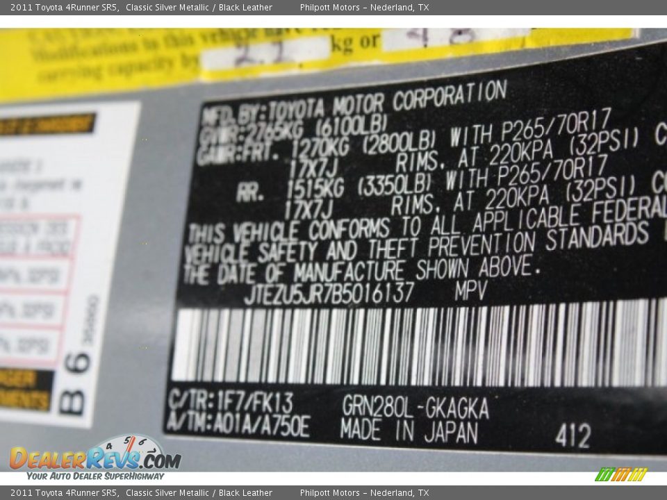 2011 Toyota 4Runner SR5 Classic Silver Metallic / Black Leather Photo #32