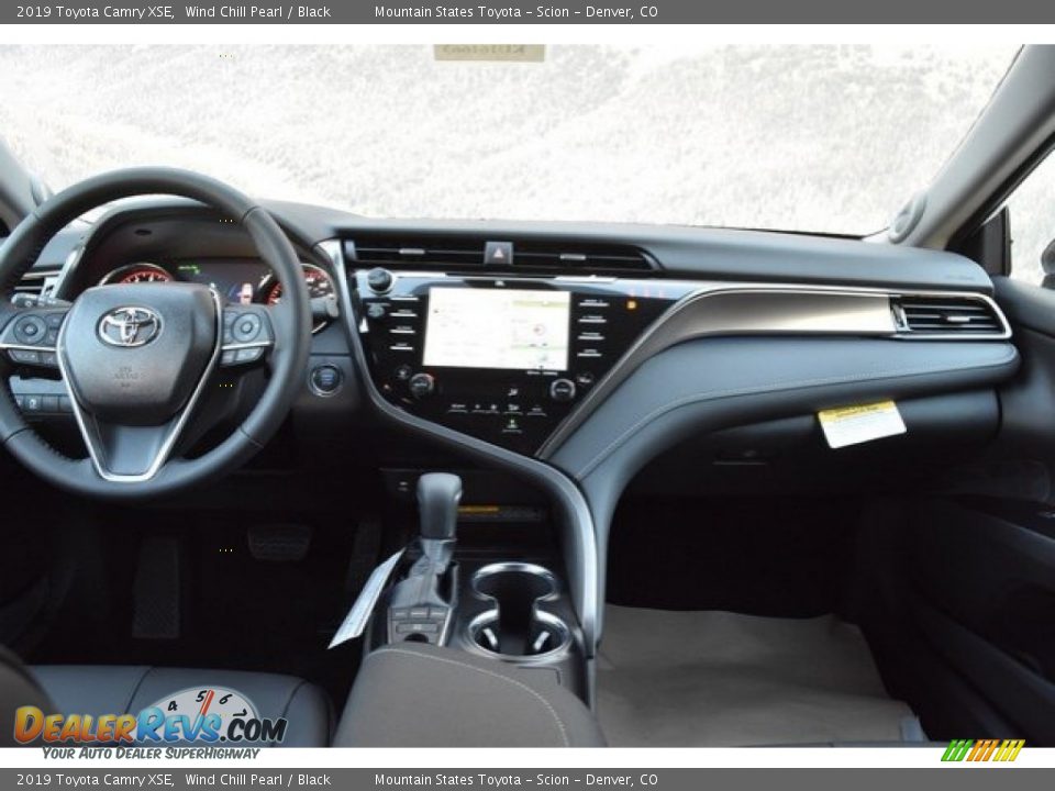 2019 Toyota Camry XSE Wind Chill Pearl / Black Photo #8