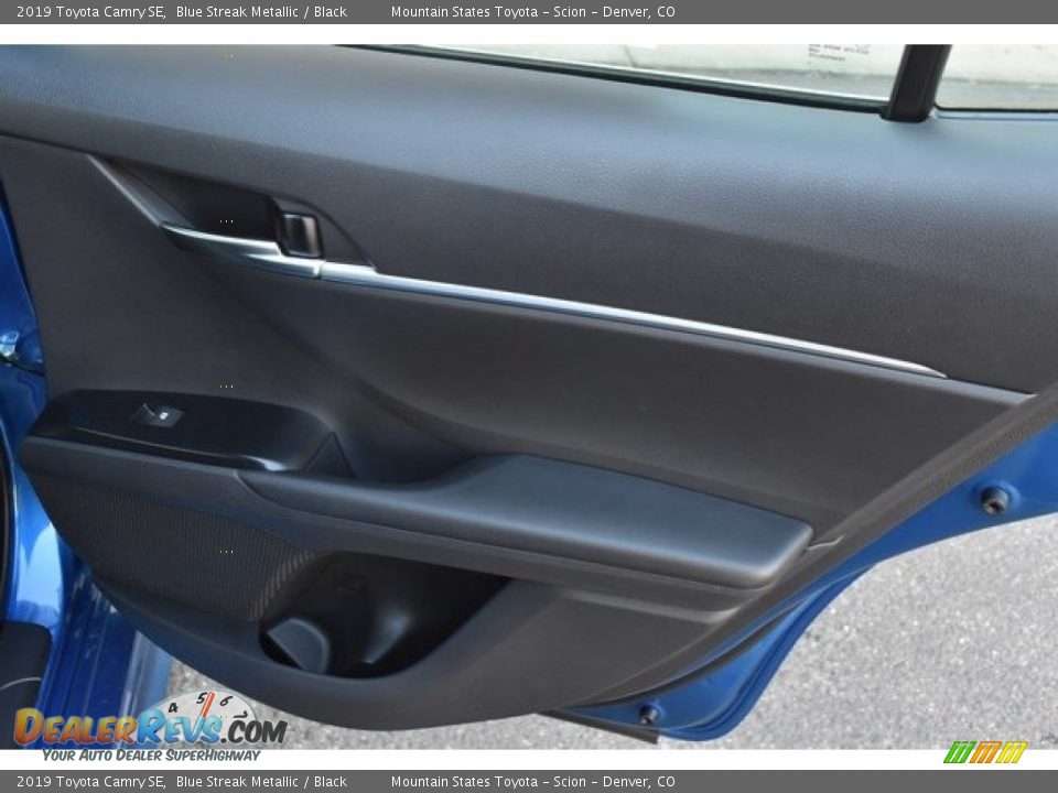 2019 Toyota Camry SE Blue Streak Metallic / Black Photo #23