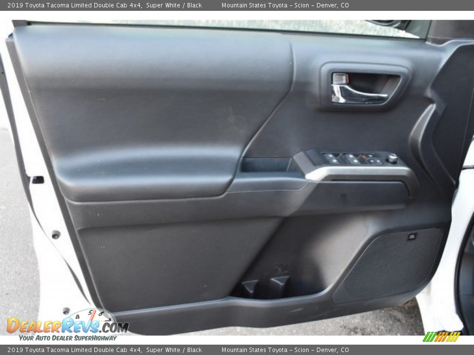 Door Panel of 2019 Toyota Tacoma Limited Double Cab 4x4 Photo #20