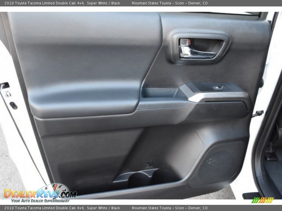 Door Panel of 2019 Toyota Tacoma Limited Double Cab 4x4 Photo #21