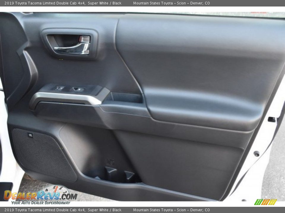 Door Panel of 2019 Toyota Tacoma Limited Double Cab 4x4 Photo #22