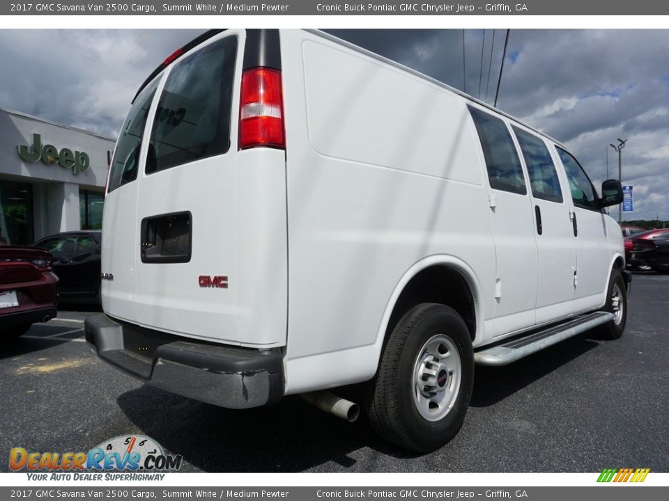 2017 GMC Savana Van 2500 Cargo Summit White / Medium Pewter Photo #10