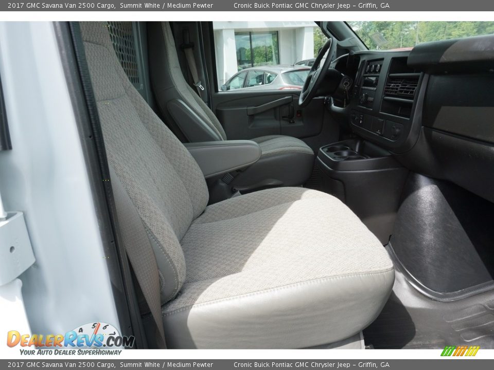 2017 GMC Savana Van 2500 Cargo Summit White / Medium Pewter Photo #12