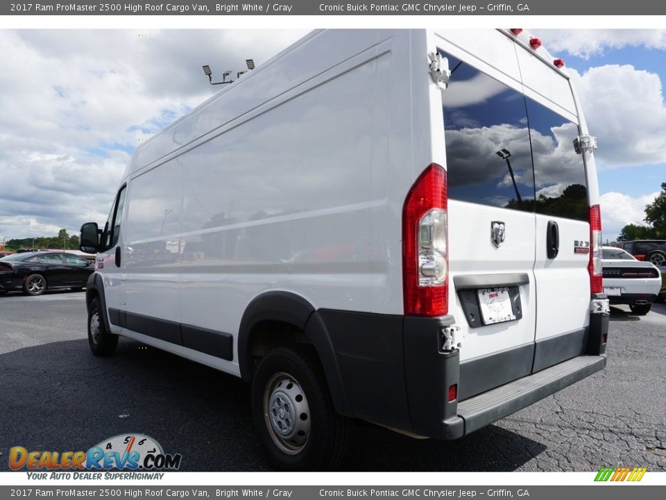 2017 Ram ProMaster 2500 High Roof Cargo Van Bright White / Gray Photo #8