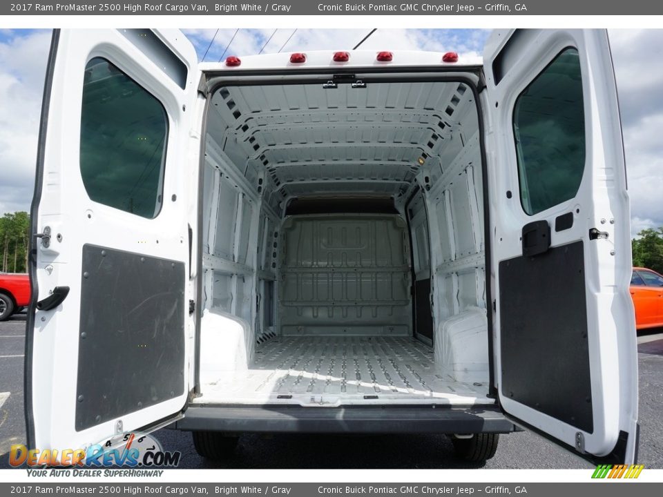 2017 Ram ProMaster 2500 High Roof Cargo Van Bright White / Gray Photo #12