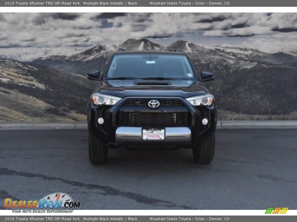 2019 Toyota 4Runner TRD Off-Road 4x4 Midnight Black metallic / Black Photo #2