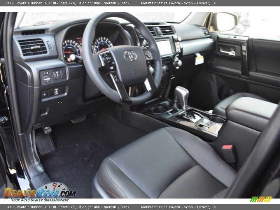 Black Interior - 2019 Toyota 4Runner TRD Off-Road 4x4 Photo #5