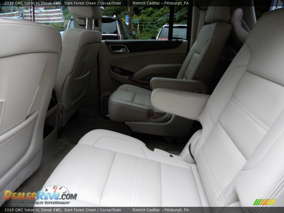 2016 GMC Yukon XL Denali 4WD Dark Forest Green / Cocoa/Shale Photo #12