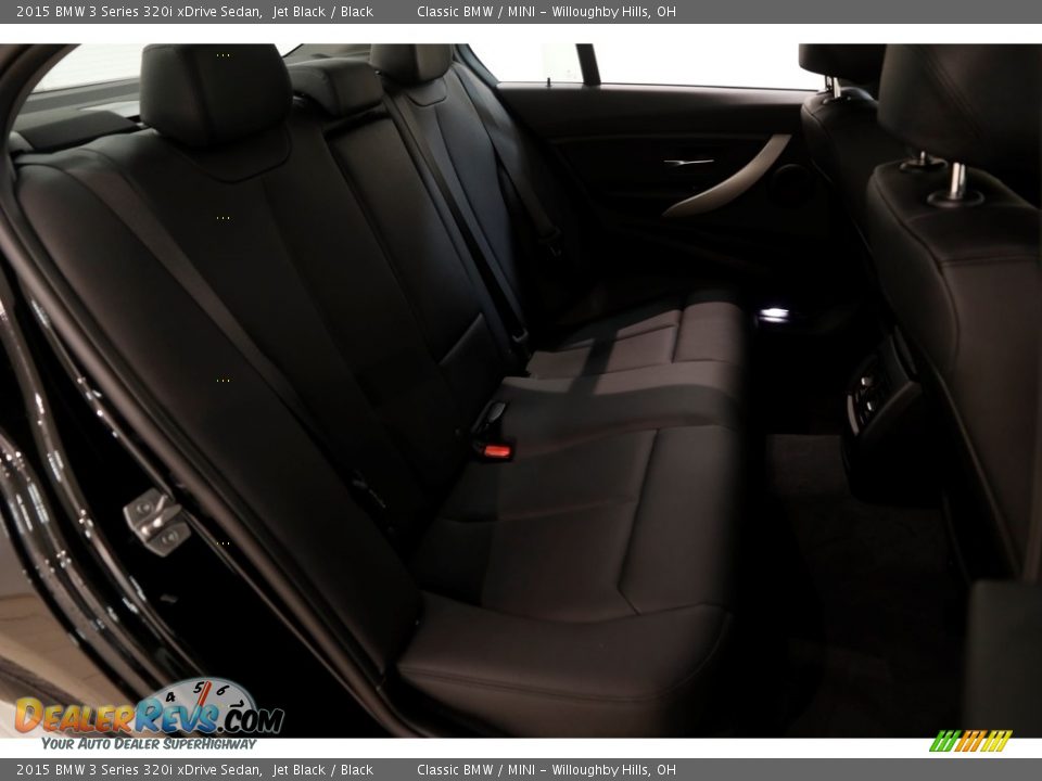 2015 BMW 3 Series 320i xDrive Sedan Jet Black / Black Photo #20