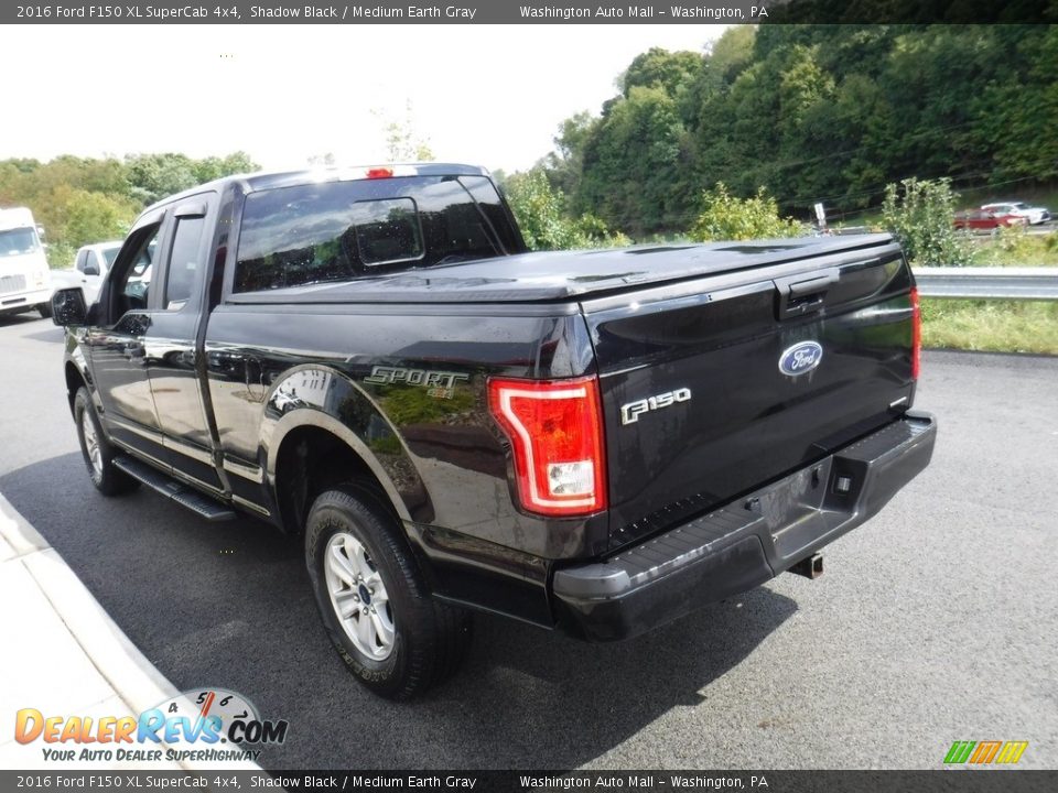 2016 Ford F150 XL SuperCab 4x4 Shadow Black / Medium Earth Gray Photo #9