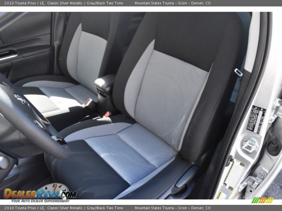 Front Seat of 2019 Toyota Prius c LE Photo #7