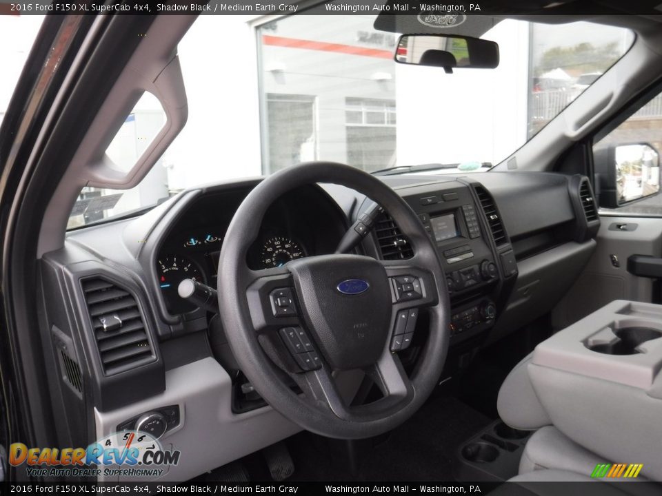 2016 Ford F150 XL SuperCab 4x4 Shadow Black / Medium Earth Gray Photo #14