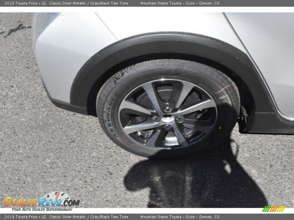 2019 Toyota Prius c LE Classic Silver Metallic / Gray/Black Two Tone Photo #34