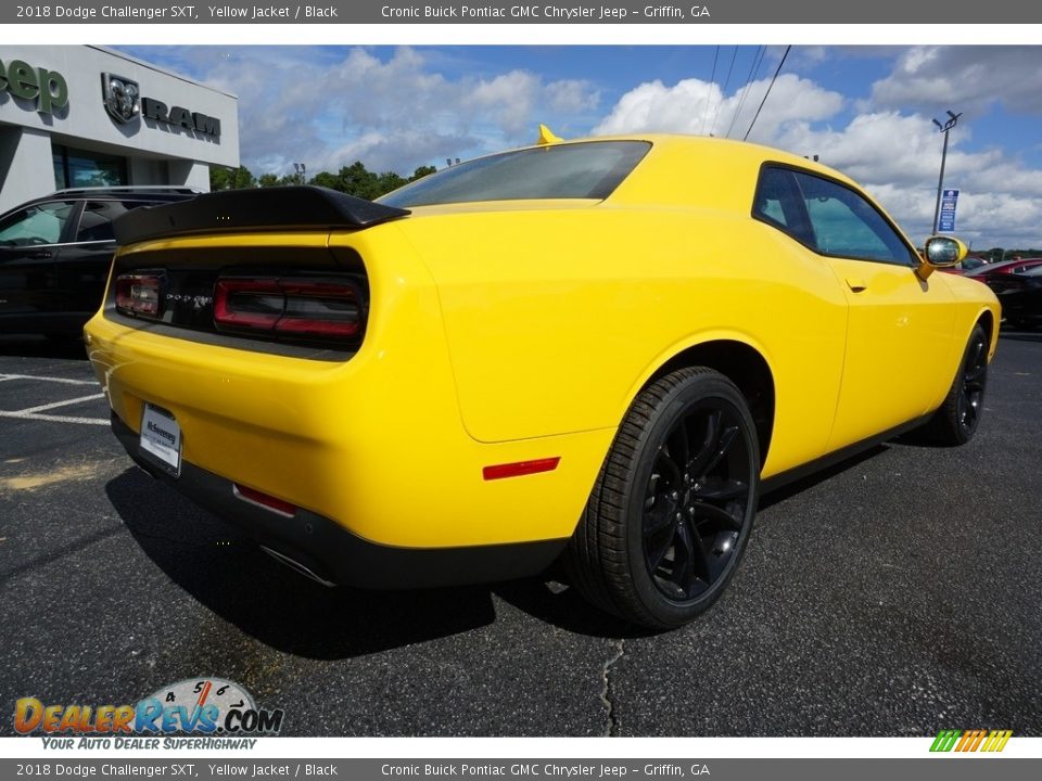 2018 Dodge Challenger SXT Yellow Jacket / Black Photo #12