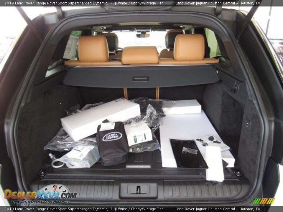 2019 Land Rover Range Rover Sport Supercharged Dynamic Trunk Photo #17