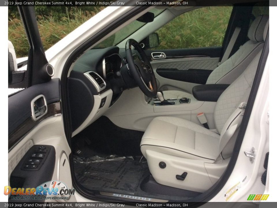 2019 Jeep Grand Cherokee Summit 4x4 Bright White / Indigo/Ski Gray Photo #9