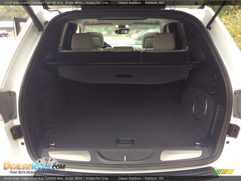 2019 Jeep Grand Cherokee Summit 4x4 Bright White / Indigo/Ski Gray Photo #18
