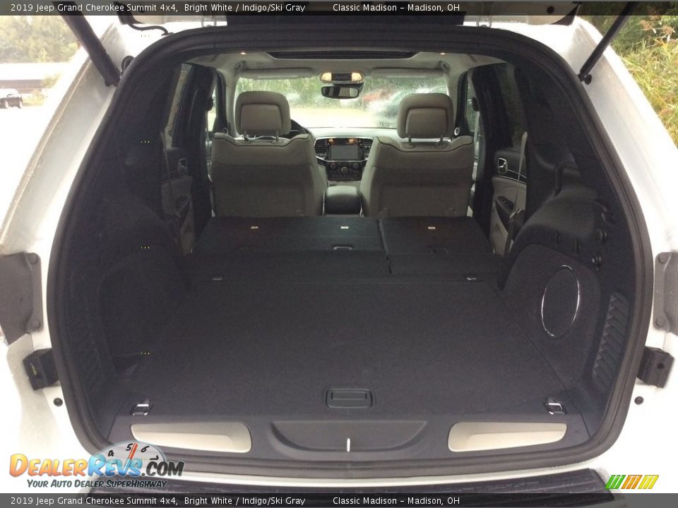 2019 Jeep Grand Cherokee Summit 4x4 Bright White / Indigo/Ski Gray Photo #19