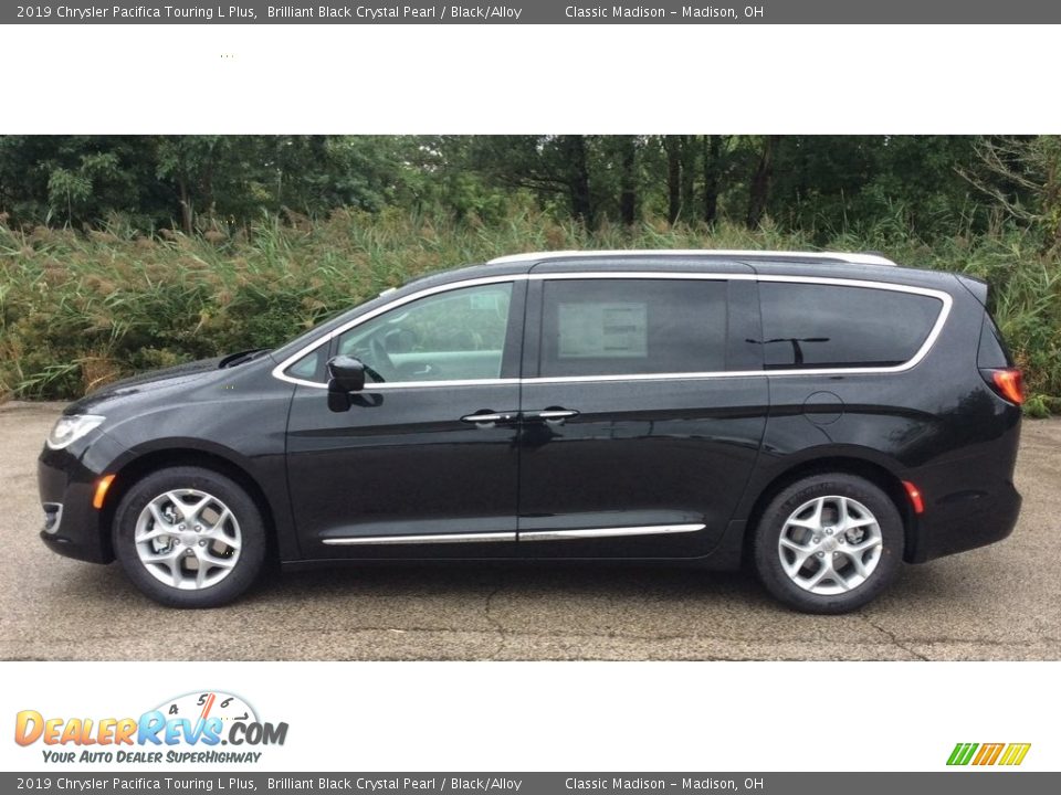 2019 Chrysler Pacifica Touring L Plus Brilliant Black Crystal Pearl / Black/Alloy Photo #3