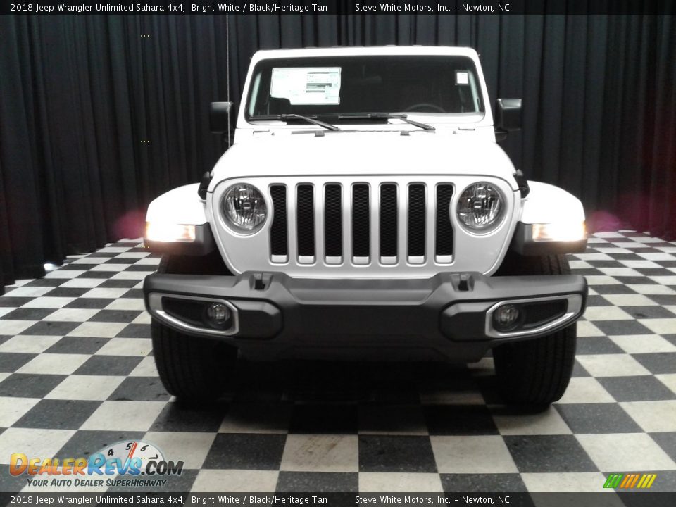 2018 Jeep Wrangler Unlimited Sahara 4x4 Bright White / Black/Heritage Tan Photo #3