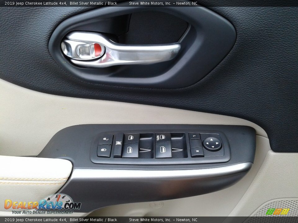 2019 Jeep Cherokee Latitude 4x4 Billet Silver Metallic / Black Photo #9
