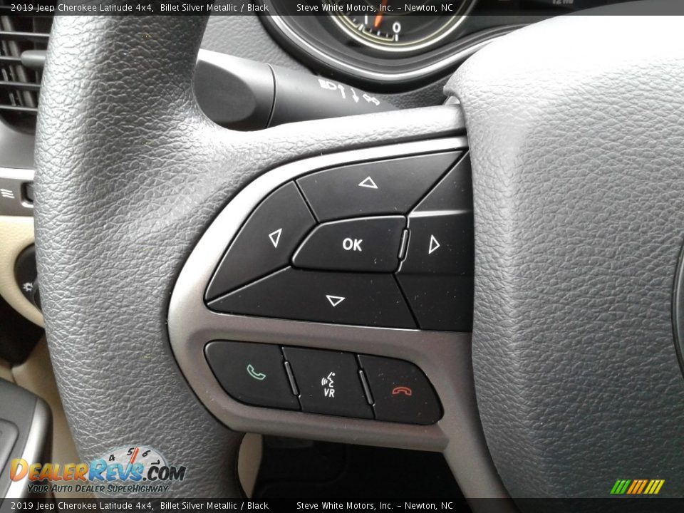2019 Jeep Cherokee Latitude 4x4 Billet Silver Metallic / Black Photo #15