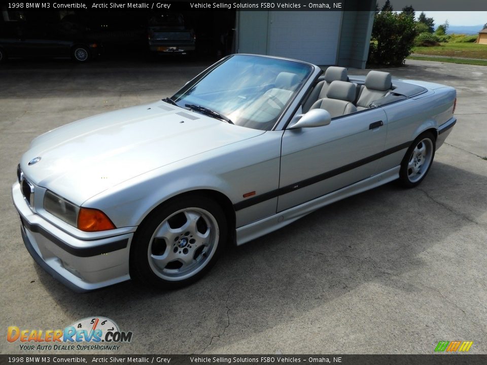 Front 3/4 View of 1998 BMW M3 Convertible Photo #9