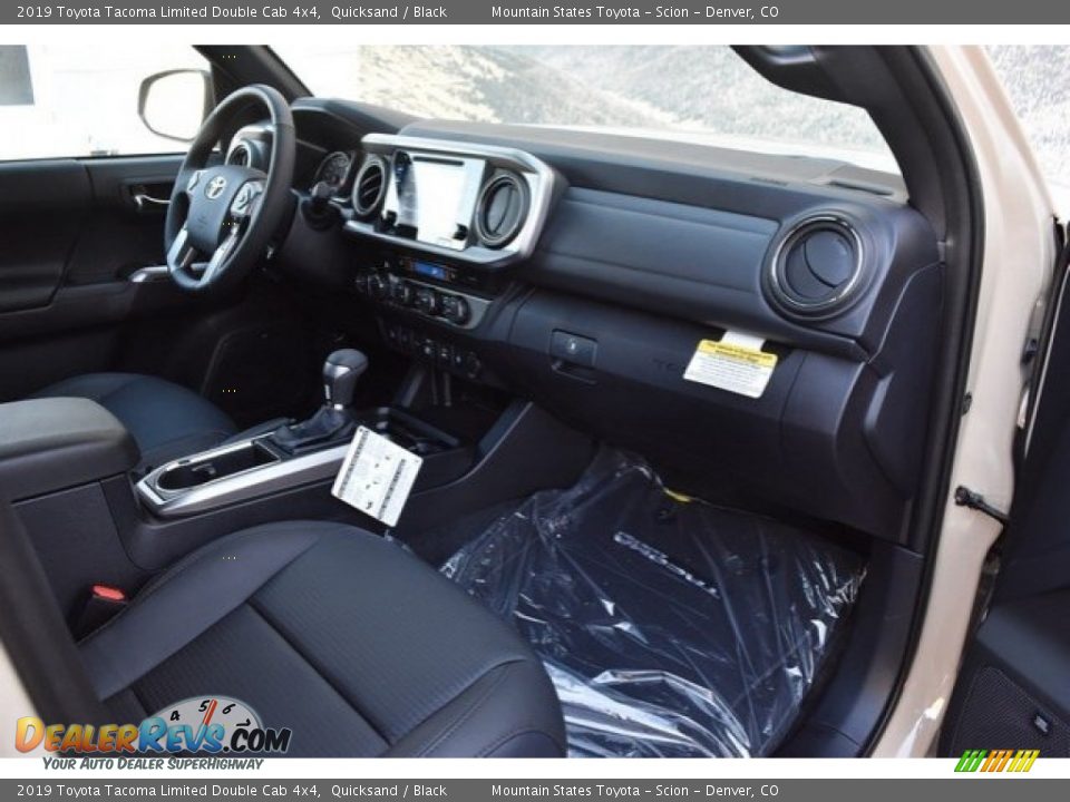 Dashboard of 2019 Toyota Tacoma Limited Double Cab 4x4 Photo #11