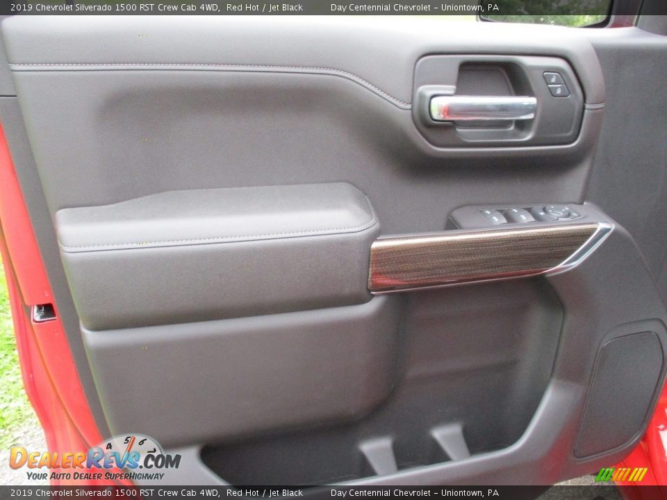 2019 Chevrolet Silverado 1500 RST Crew Cab 4WD Red Hot / Jet Black Photo #11