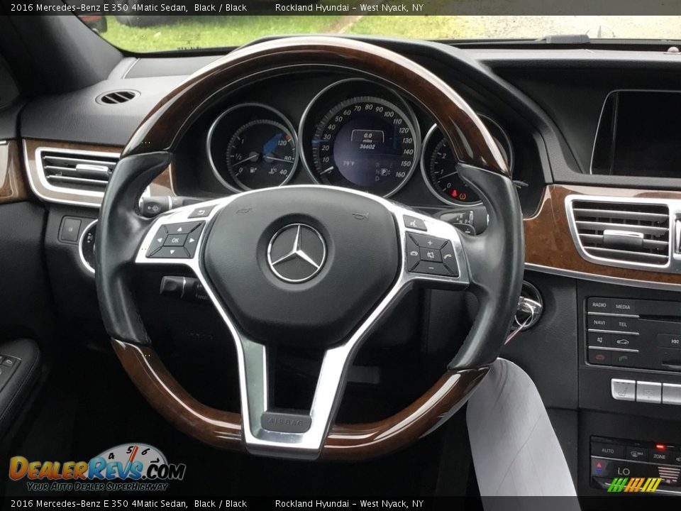 2016 Mercedes-Benz E 350 4Matic Sedan Black / Black Photo #15