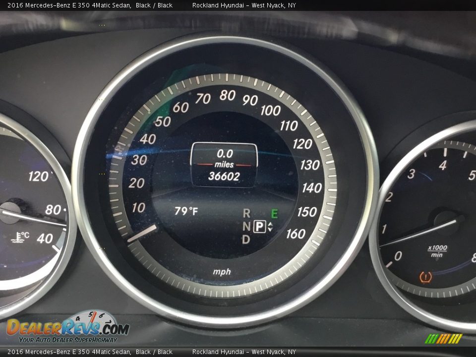 2016 Mercedes-Benz E 350 4Matic Sedan Black / Black Photo #18