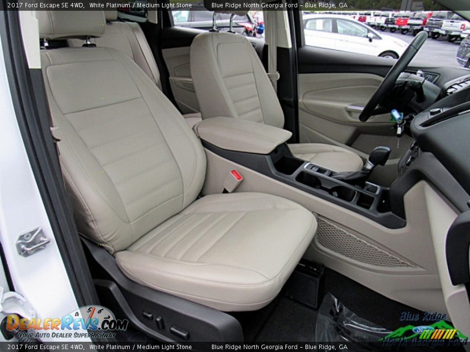 2017 Ford Escape SE 4WD White Platinum / Medium Light Stone Photo #11
