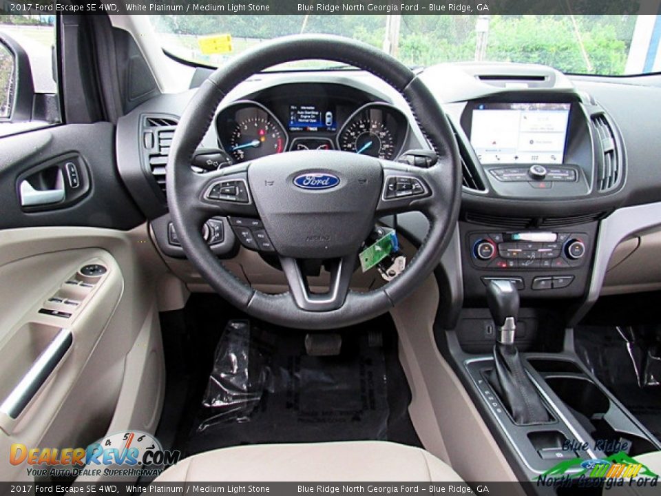 2017 Ford Escape SE 4WD White Platinum / Medium Light Stone Photo #14